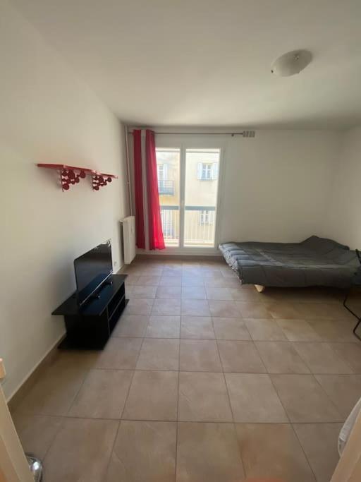 Charmant Studio Au Coeur De Paris Cosy Studio Париж Екстериор снимка