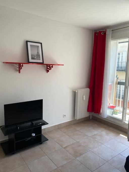 Charmant Studio Au Coeur De Paris Cosy Studio Париж Екстериор снимка
